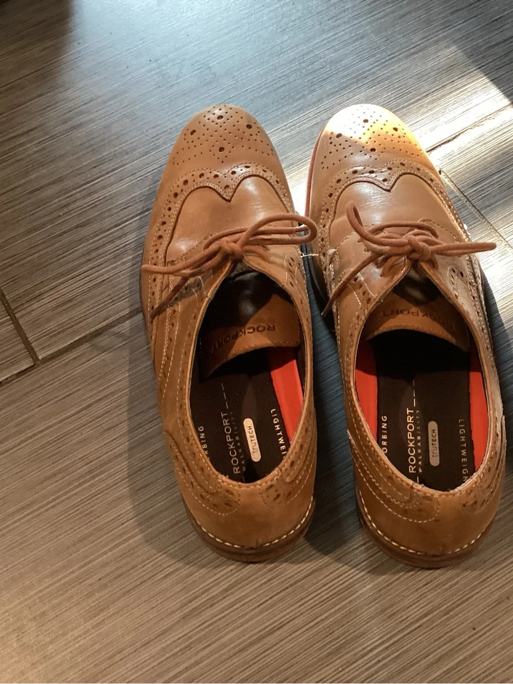 Rockport Men’s Tan Leather Brogue Derby Oxfords